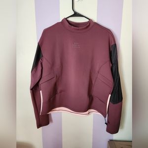 Nike dri fit sweater